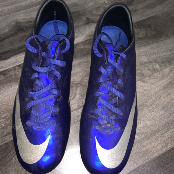 Nike Mercurial Victory V CR7 Turf Soccer Cleats - Picture 6 of 12